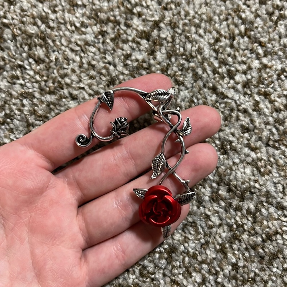 Flower earring